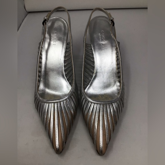 Vintage Gucci silver sling back heels - Picture 2 of 7